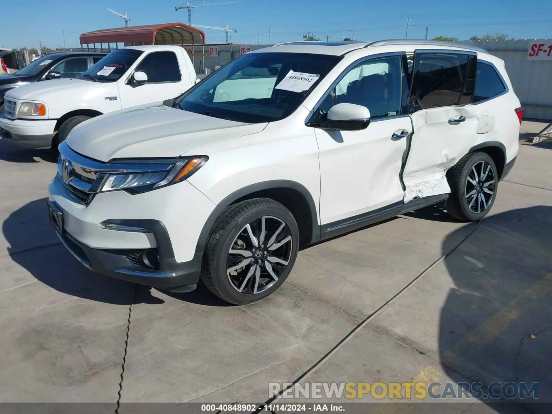 2 Photograph of a damaged car 5FNYF6H64KB039840 HONDA PILOT 2019