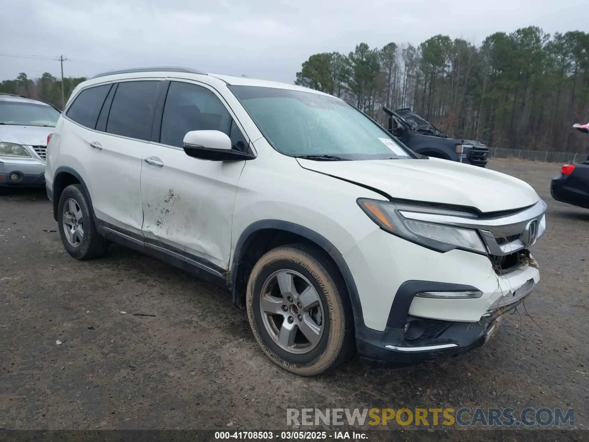 1 Фотография поврежденного автомобиля 5FNYF6H65KB035053 HONDA PILOT 2019