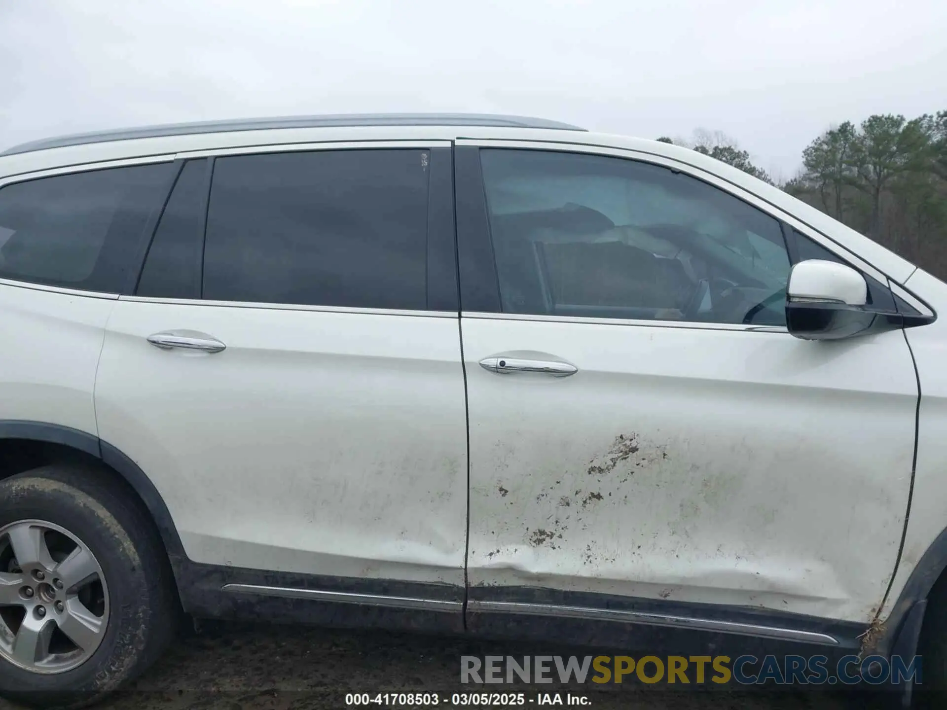 13 Фотография поврежденного автомобиля 5FNYF6H65KB035053 HONDA PILOT 2019
