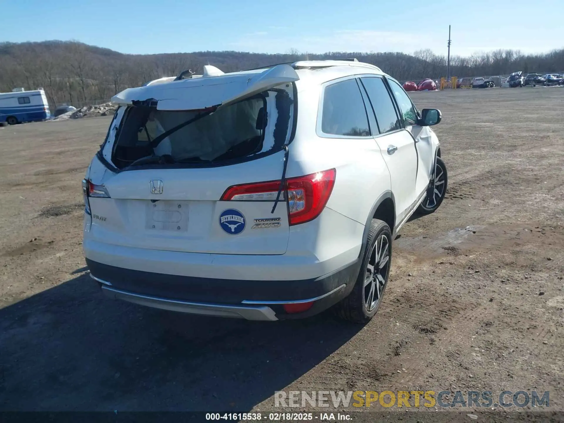 4 Фотография поврежденного автомобиля 5FNYF6H66KB073553 HONDA PILOT 2019