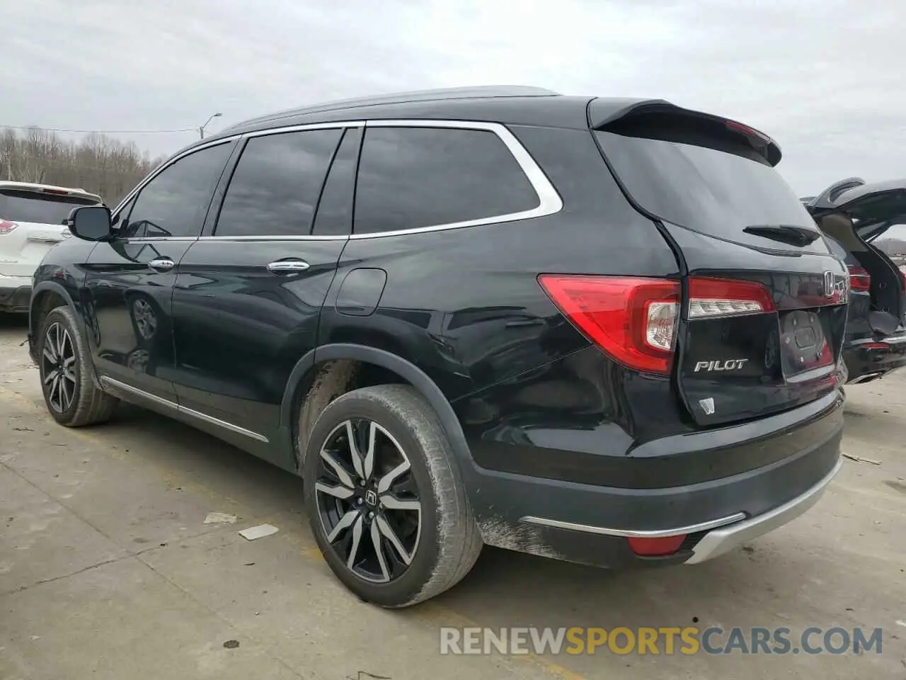 2 Photograph of a damaged car 5FNYF6H67KB021283 HONDA PILOT 2019