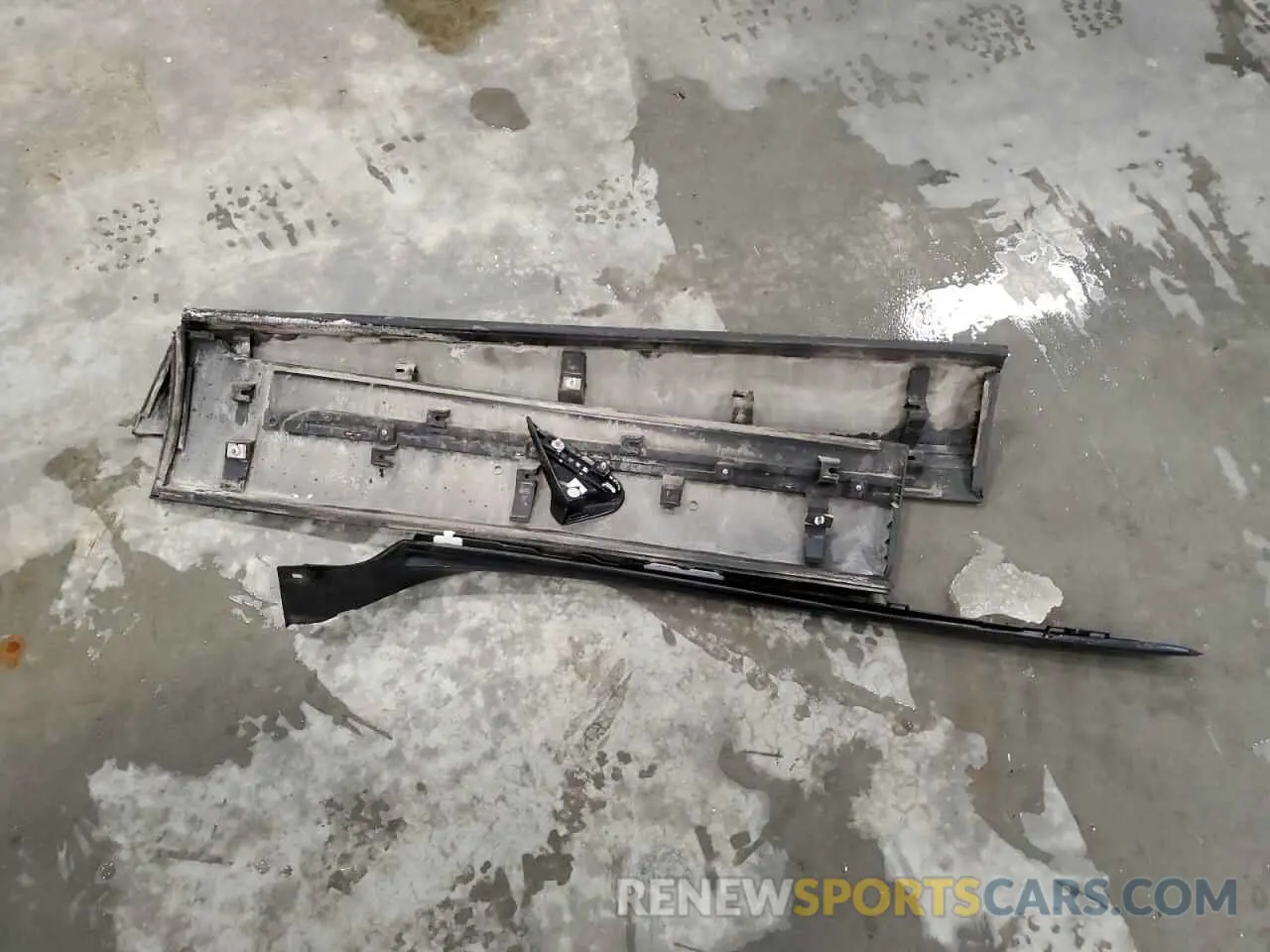 13 Фотография поврежденного автомобиля 5FNYF6H9XKB502512 HONDA PILOT 2019