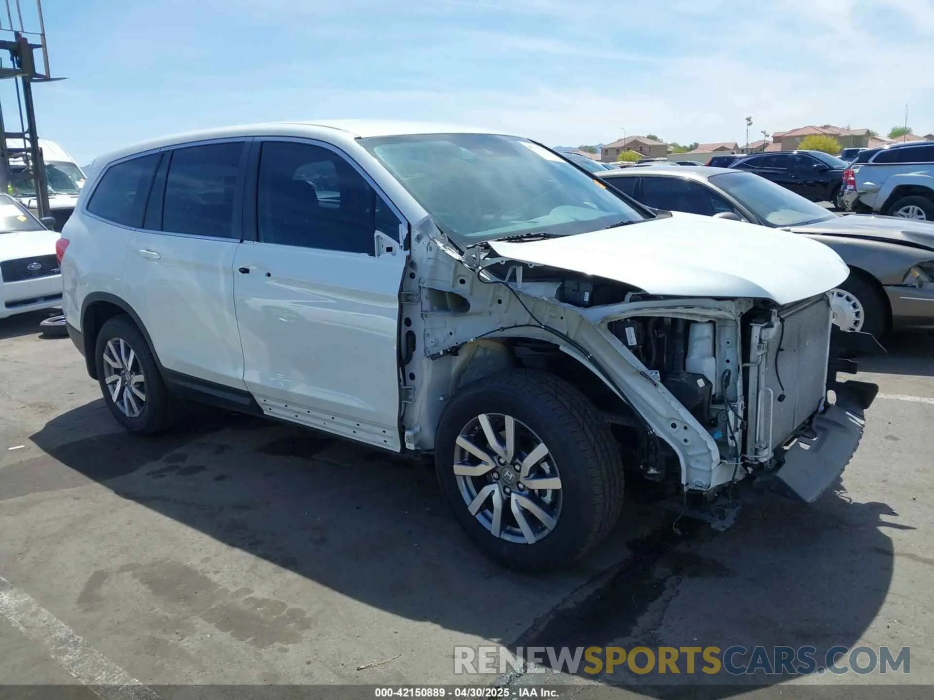 6 Photograph of a damaged car 5FNYF5H35LB018190 HONDA PILOT 2020