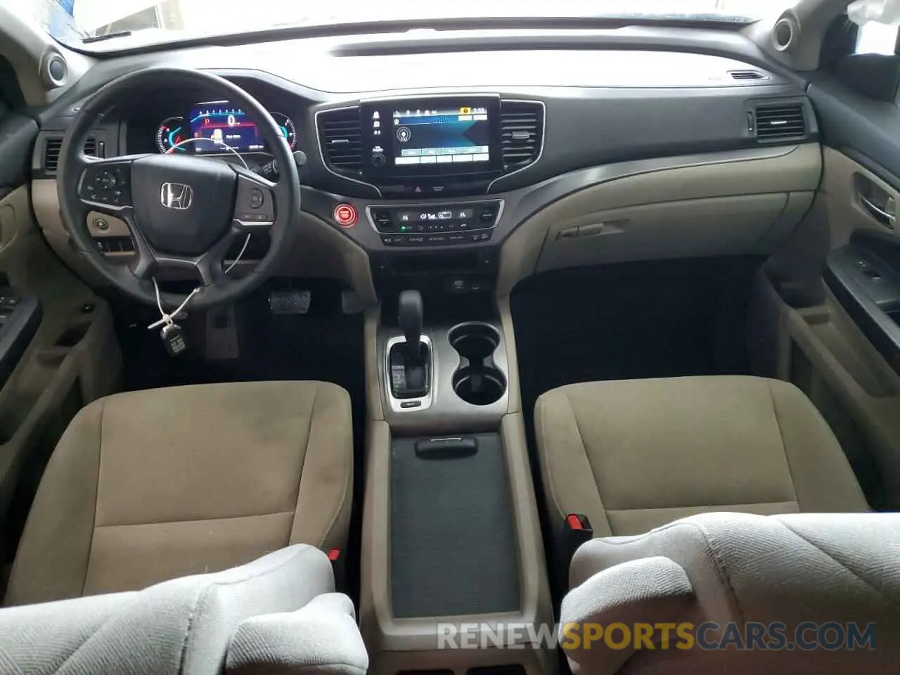8 Photograph of a damaged car 5FNYF5H35LB022482 HONDA PILOT 2020