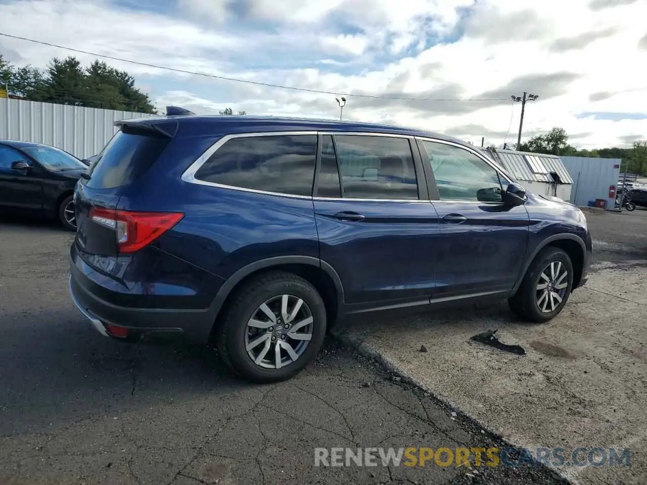 3 Фотография поврежденного автомобиля 5FNYF5H39LB016023 HONDA PILOT 2020