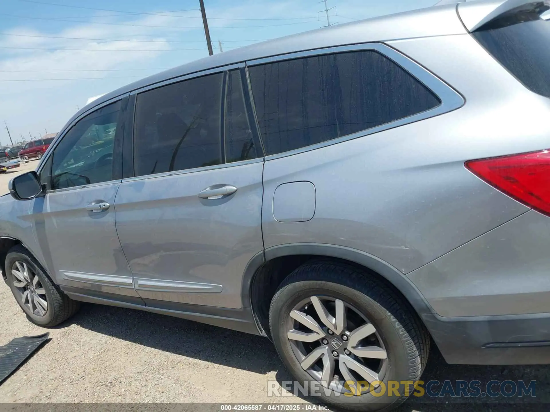 15 Фотография поврежденного автомобиля 5FNYF5H52LB007696 HONDA PILOT 2020
