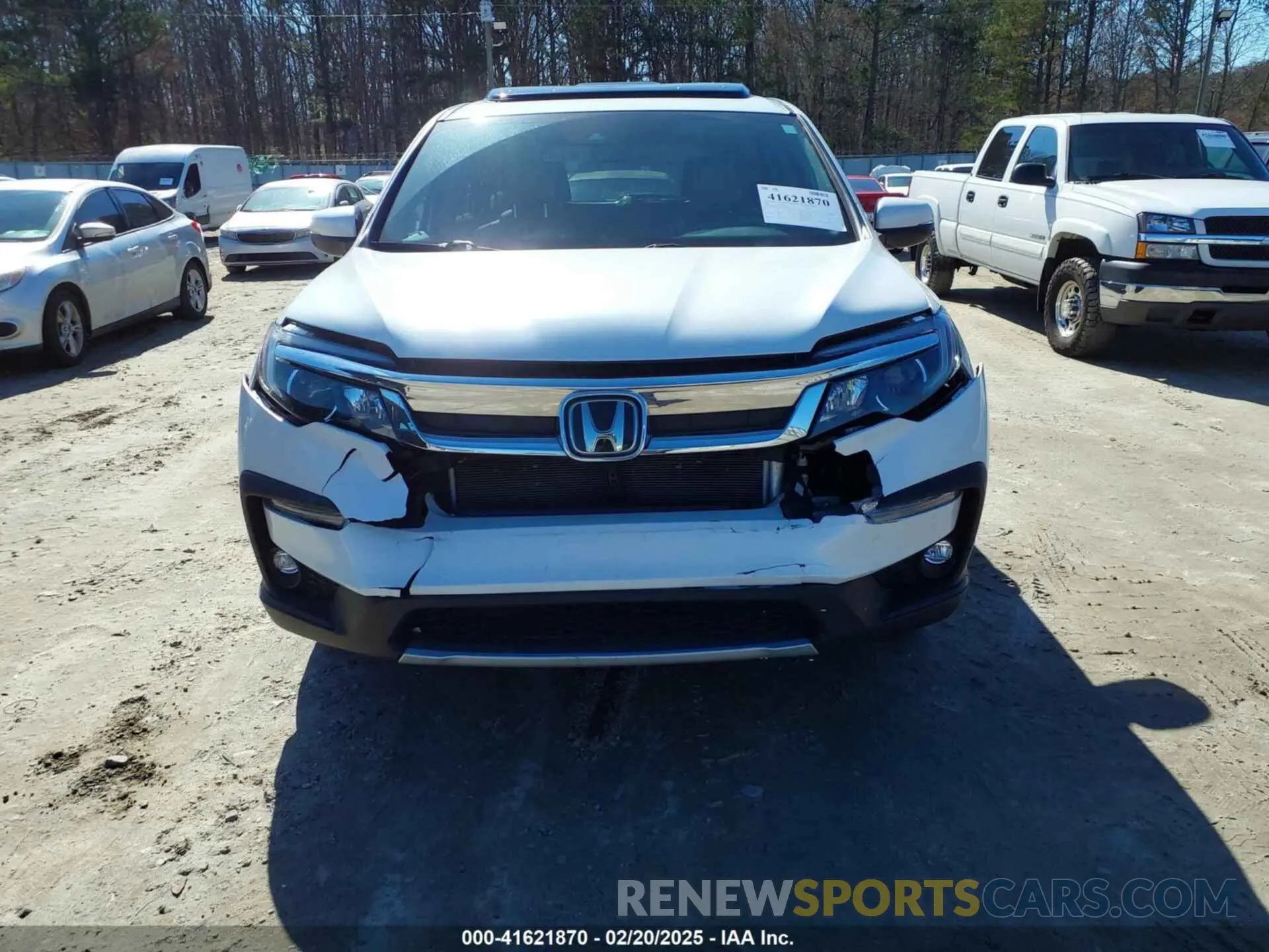 12 Photograph of a damaged car 5FNYF5H53LB003768 HONDA PILOT 2020