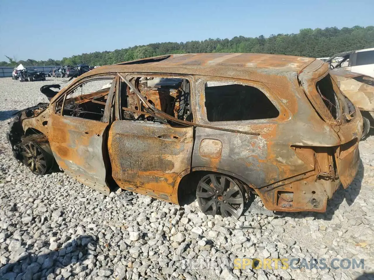 2 Photograph of a damaged car 5FNYF5H54LB010406 HONDA PILOT 2020