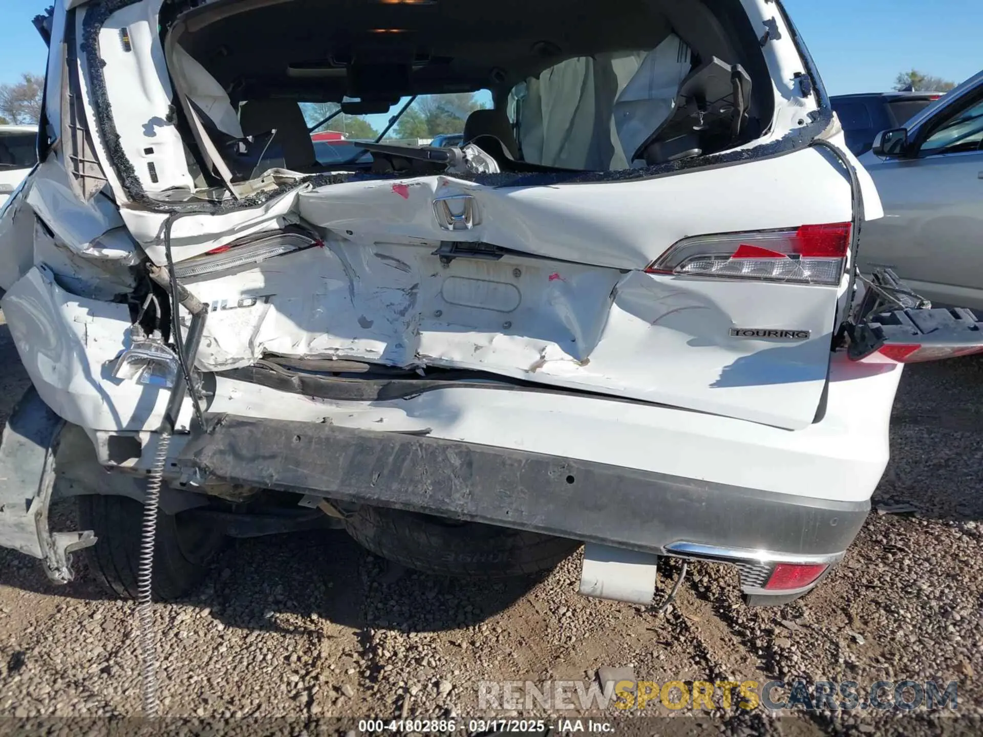 6 Photograph of a damaged car 5FNYF5H6XLB016364 HONDA PILOT 2020