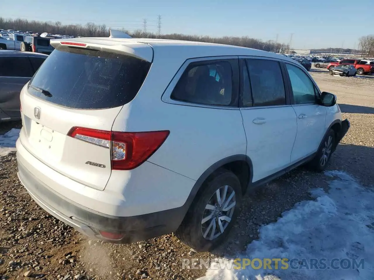 3 Photograph of a damaged car 5FNYF6H30LB021293 HONDA PILOT 2020