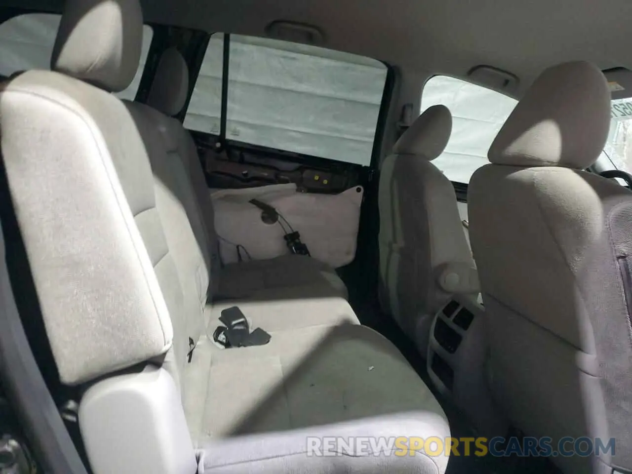 12 Photograph of a damaged car 5FNYF6H31LB045537 HONDA PILOT 2020