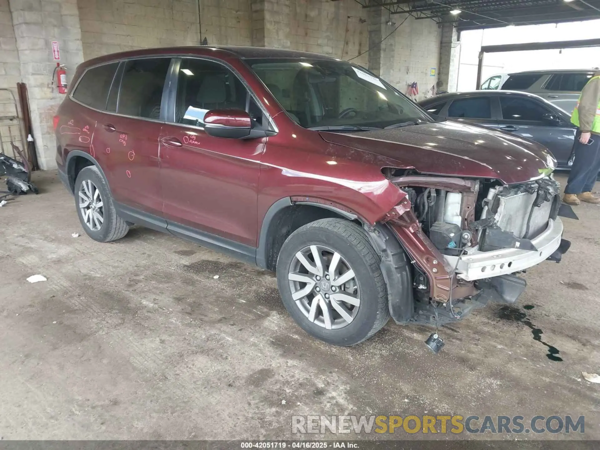 1 Фотография поврежденного автомобиля 5FNYF6H34LB021295 HONDA PILOT 2020