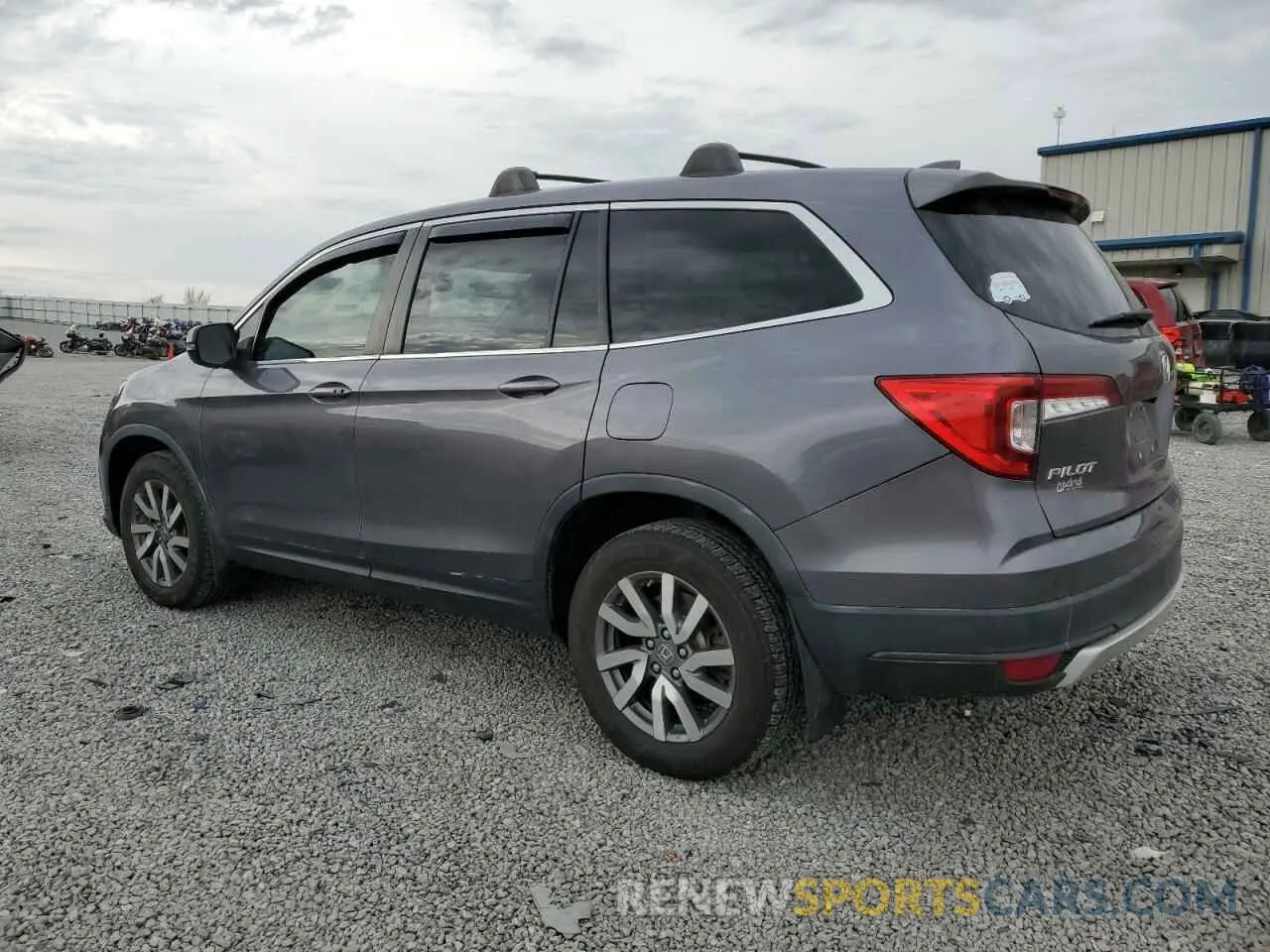 2 Photograph of a damaged car 5FNYF6H35LB011844 HONDA PILOT 2020