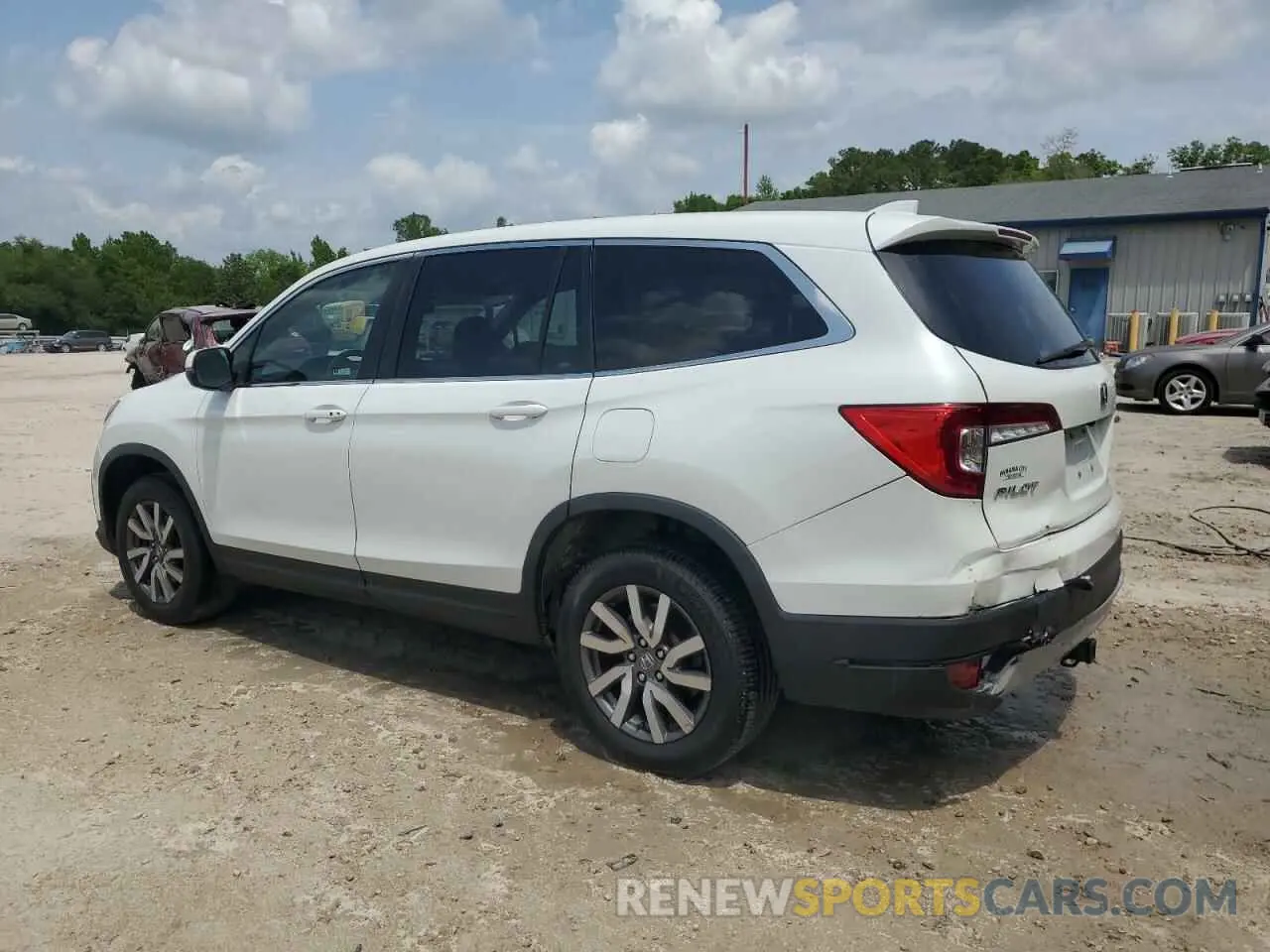 2 Photograph of a damaged car 5FNYF6H35LB021290 HONDA PILOT 2020