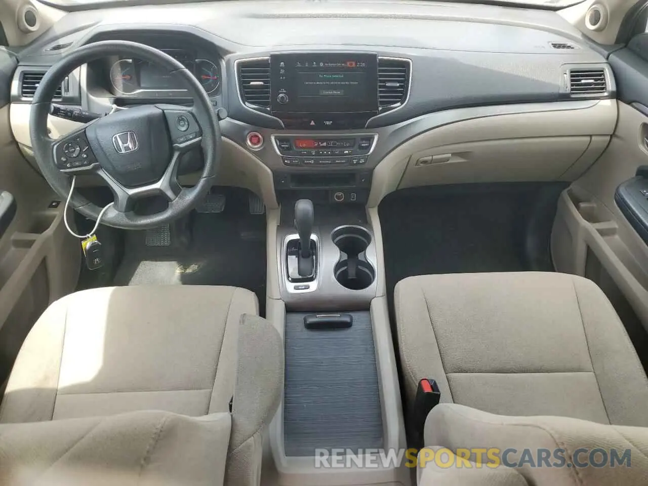 8 Photograph of a damaged car 5FNYF6H35LB021290 HONDA PILOT 2020