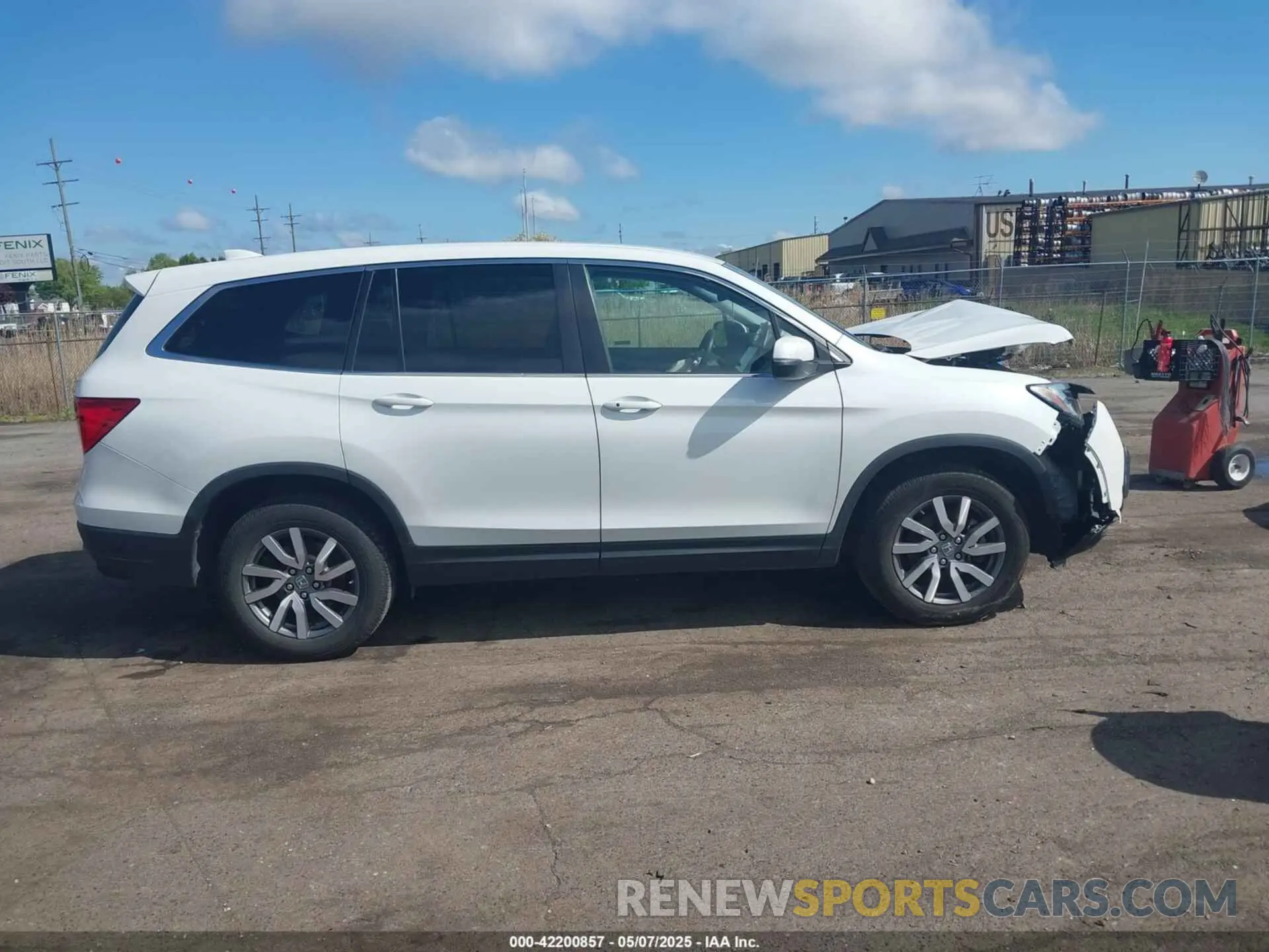 13 Фотография поврежденного автомобиля 5FNYF6H38LB025981 HONDA PILOT 2020