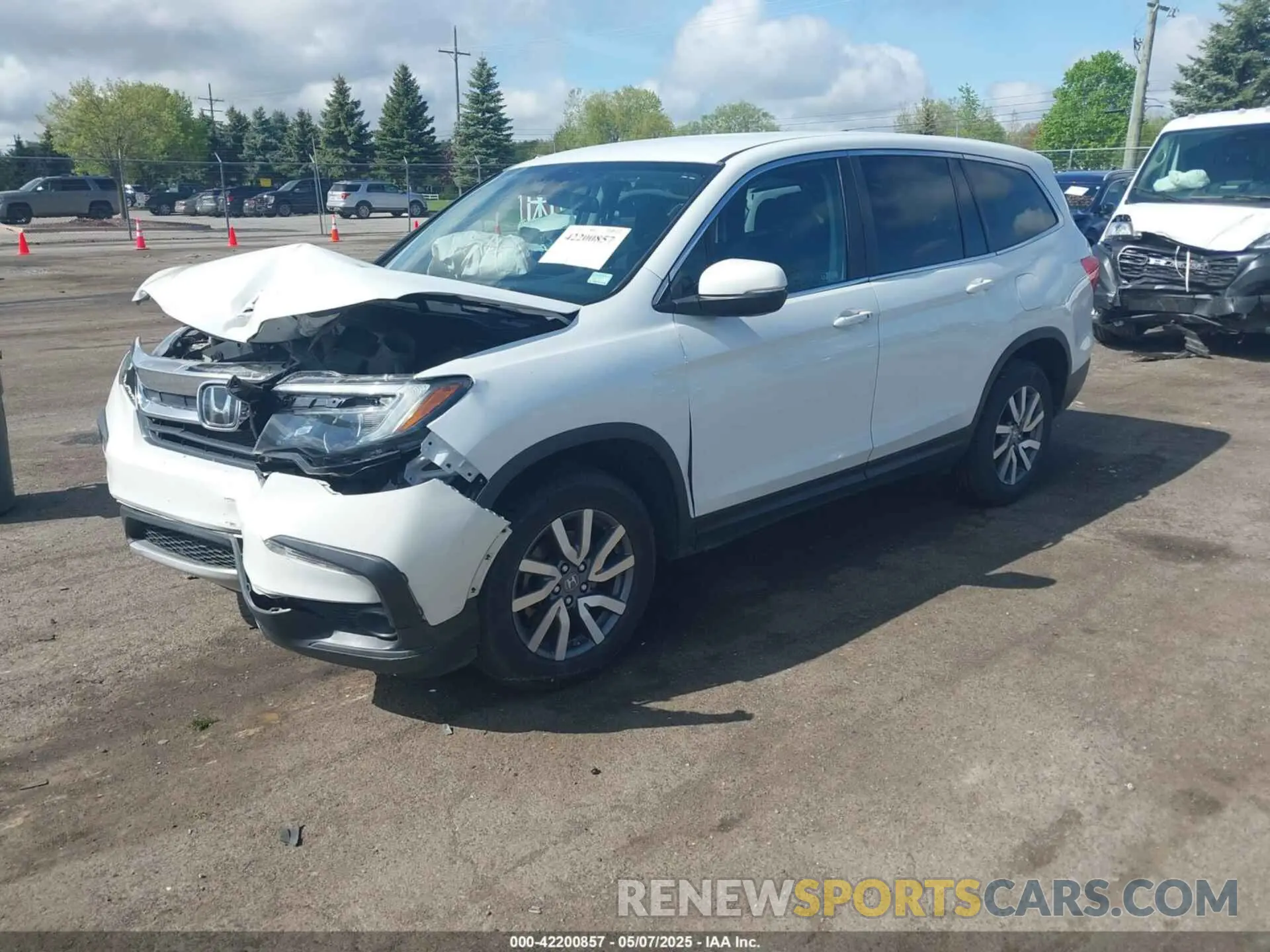 2 Фотография поврежденного автомобиля 5FNYF6H38LB025981 HONDA PILOT 2020