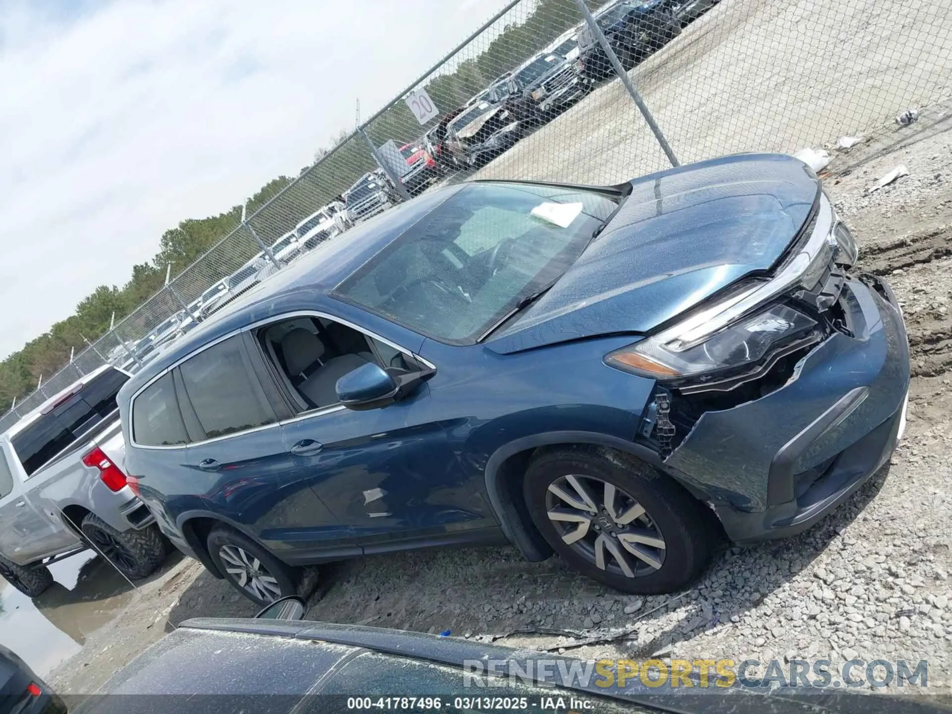 13 Photograph of a damaged car 5FNYF6H39LB024192 HONDA PILOT 2020