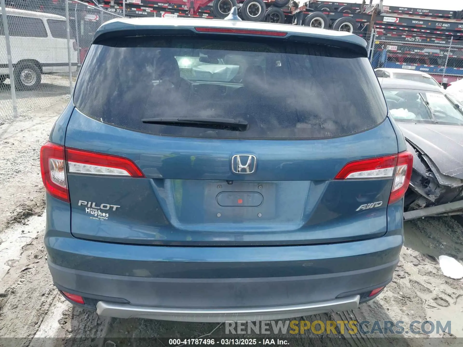 16 Photograph of a damaged car 5FNYF6H39LB024192 HONDA PILOT 2020