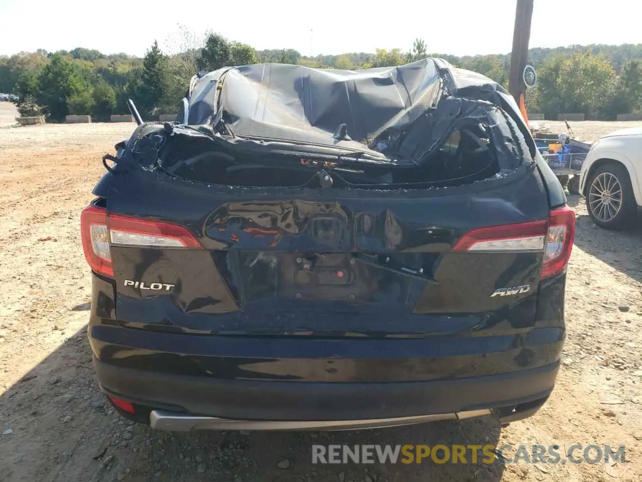 6 Photograph of a damaged car 5FNYF6H39LB040361 HONDA PILOT 2020