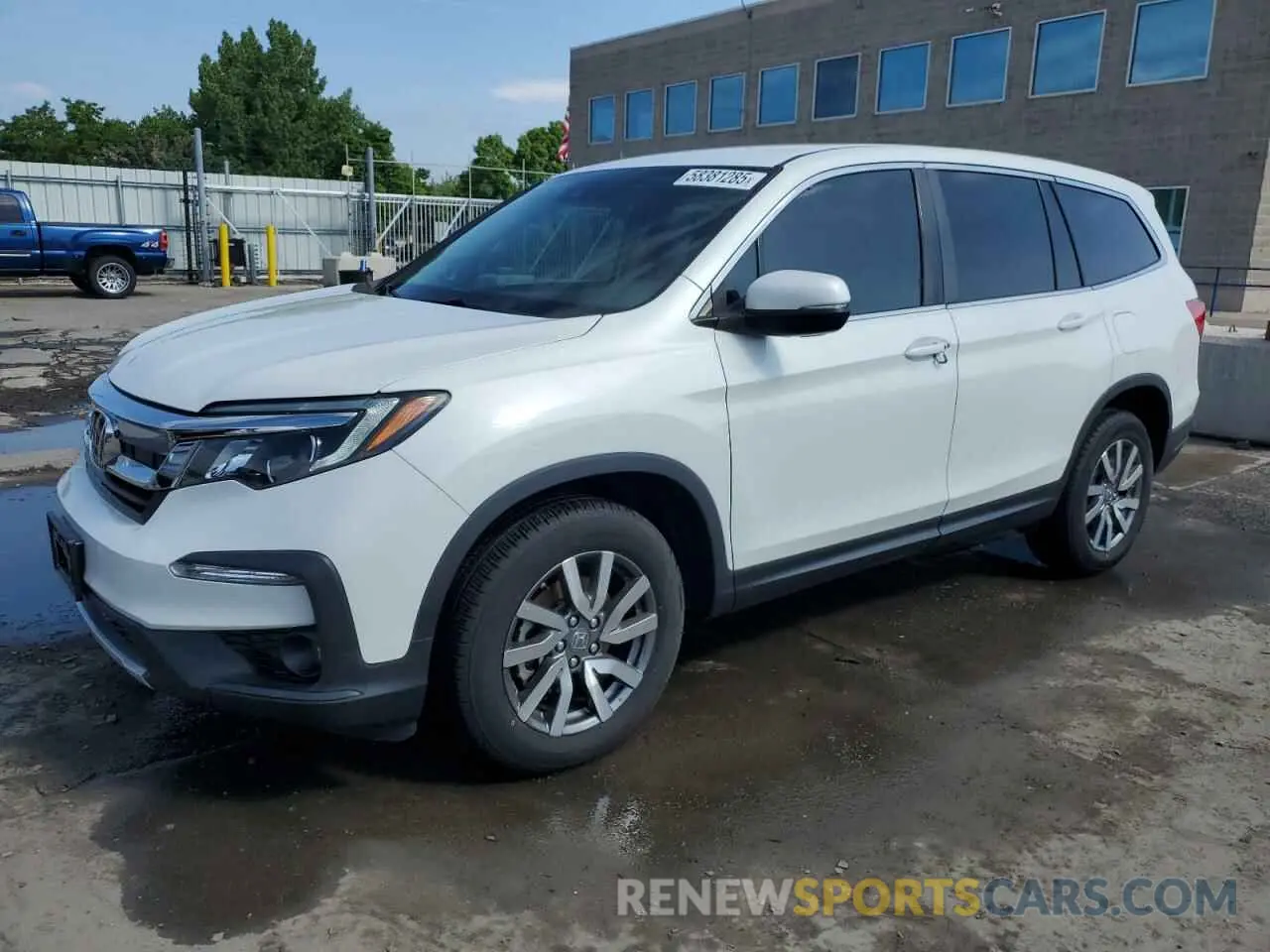1 Photograph of a damaged car 5FNYF6H3XLB061476 HONDA PILOT 2020