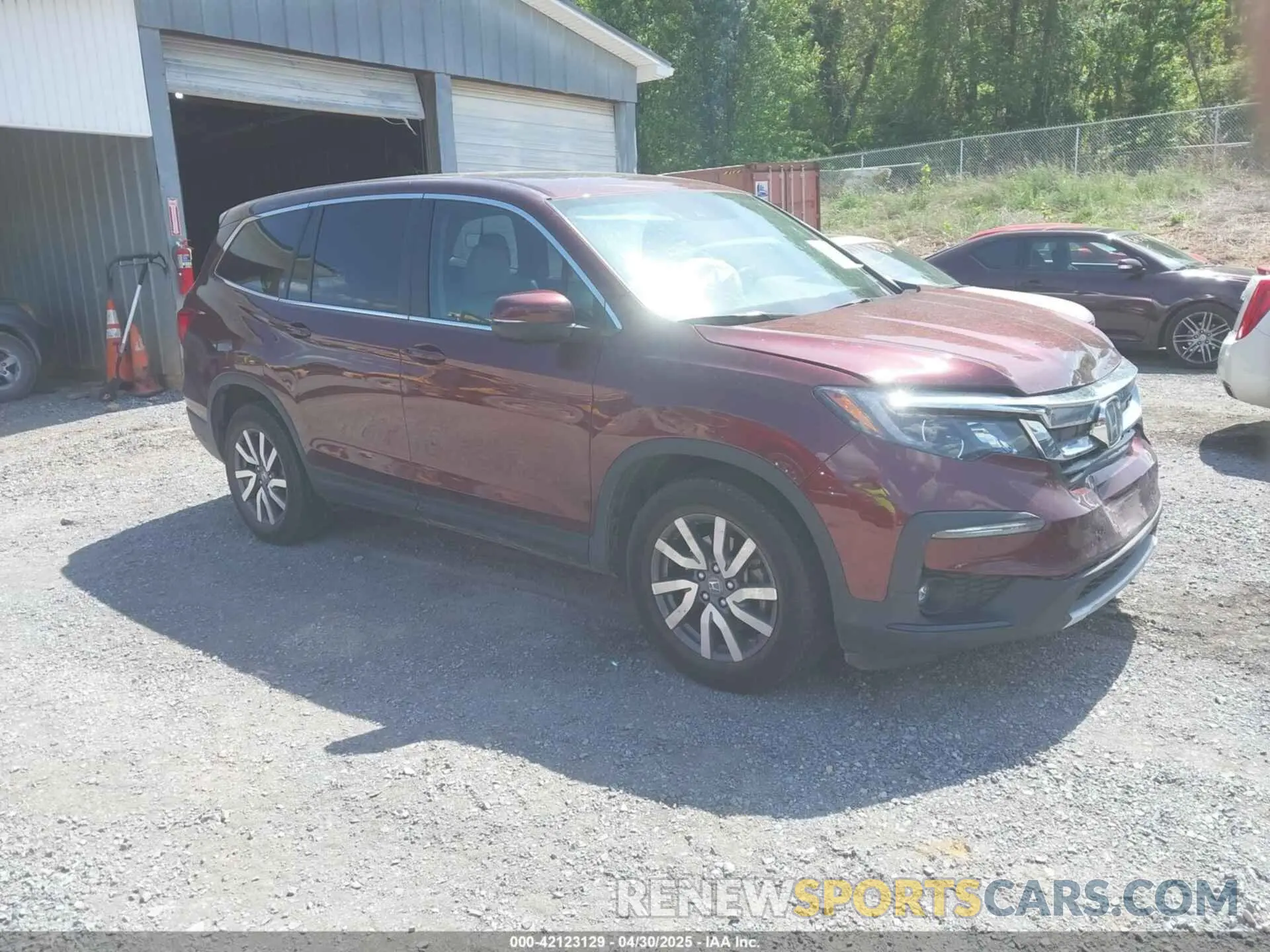 1 Photograph of a damaged car 5FNYF6H50LB028925 HONDA PILOT 2020