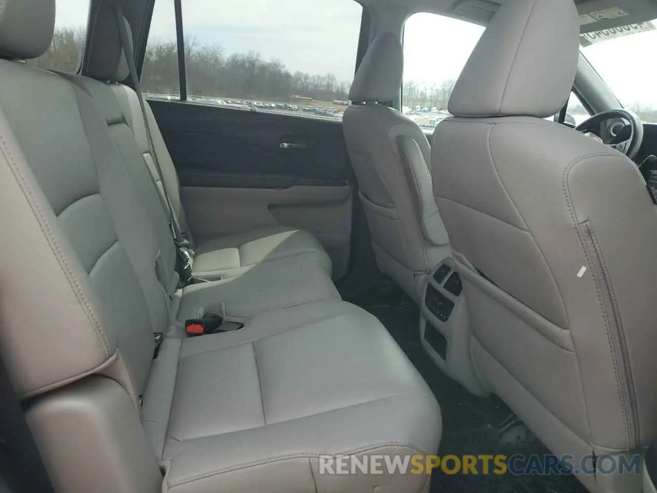 11 Фотография поврежденного автомобиля 5FNYF6H50LB039584 HONDA PILOT 2020