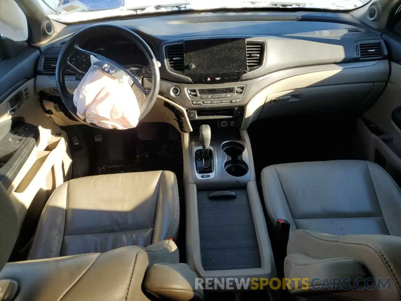 8 Фотография поврежденного автомобиля 5FNYF6H51LB013723 HONDA PILOT 2020