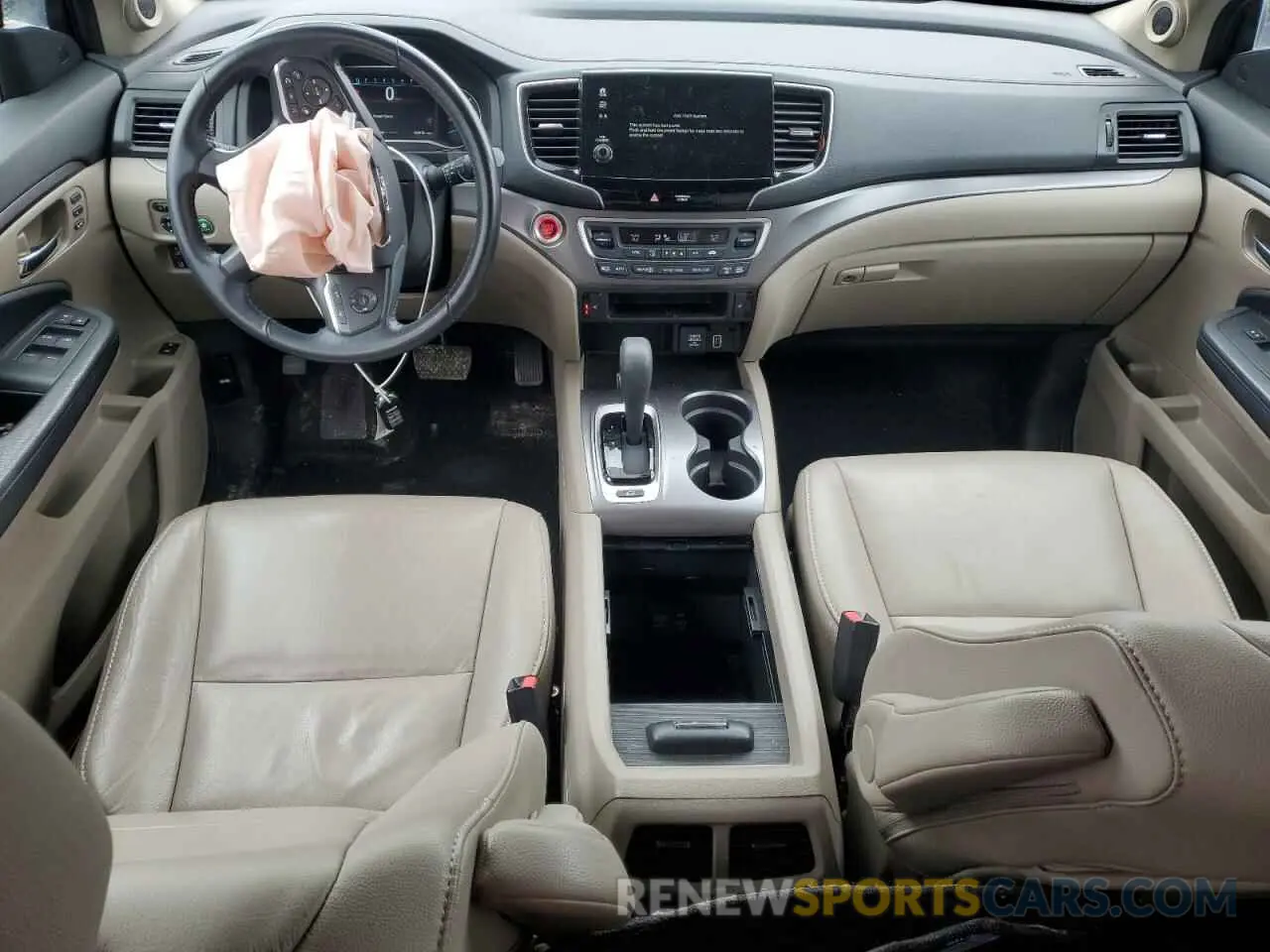8 Photograph of a damaged car 5FNYF6H51LB014760 HONDA PILOT 2020