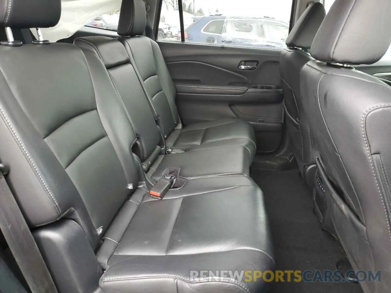 11 Photograph of a damaged car 5FNYF6H51LB026780 HONDA PILOT 2020