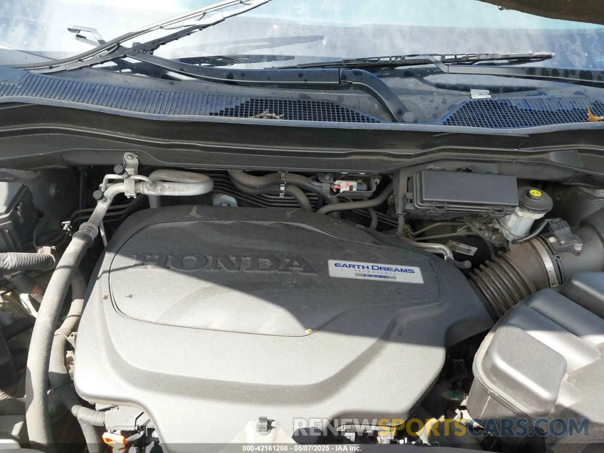 10 Photograph of a damaged car 5FNYF6H51LB038606 HONDA PILOT 2020