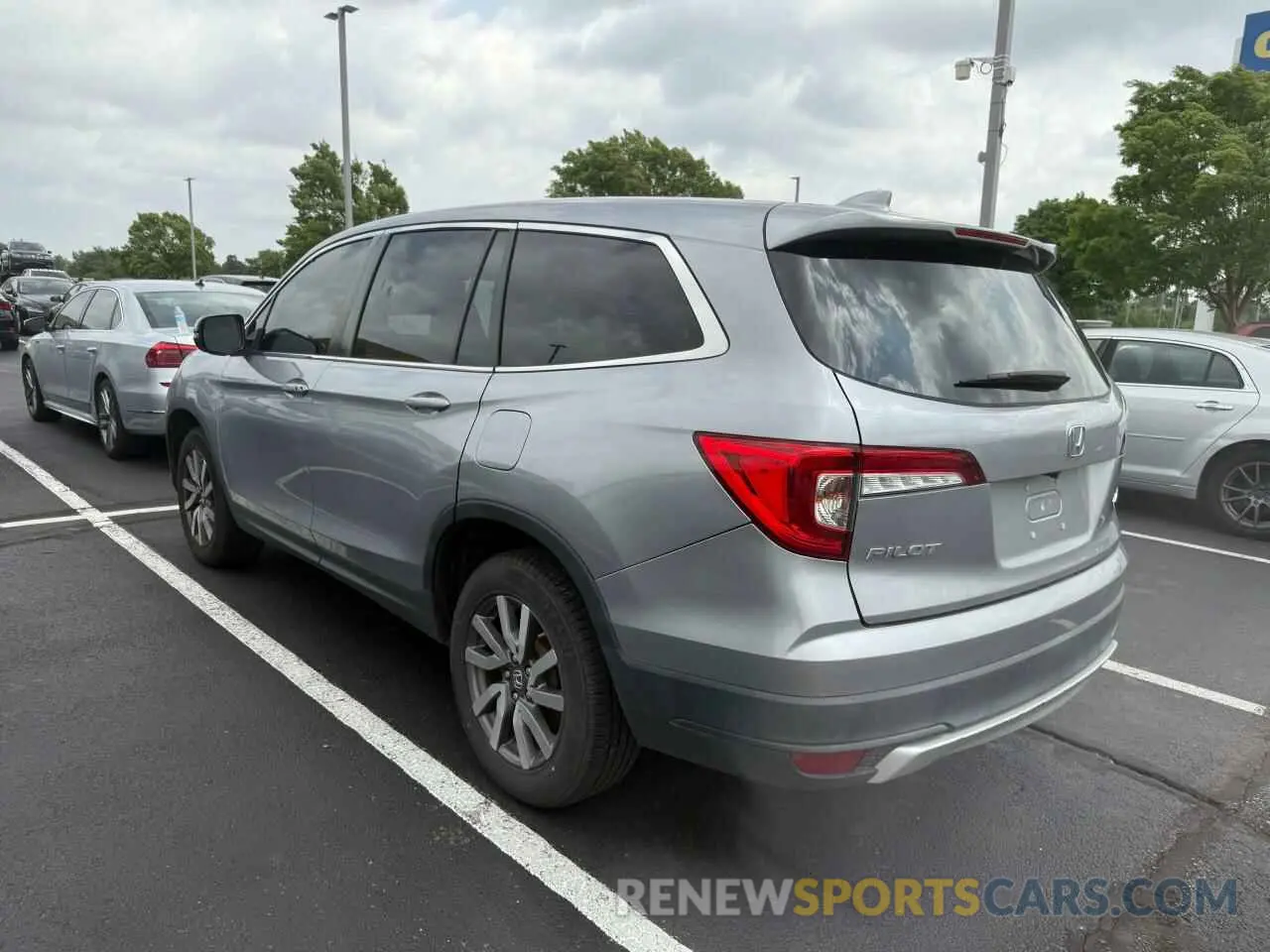 3 Photograph of a damaged car 5FNYF6H51LB069791 HONDA PILOT 2020