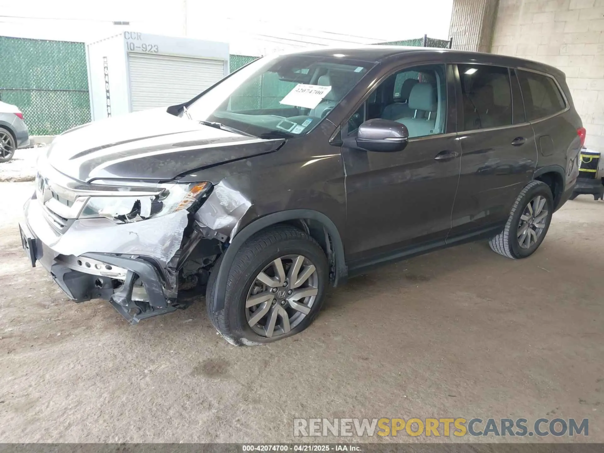 2 Photograph of a damaged car 5FNYF6H52LB048870 HONDA PILOT 2020