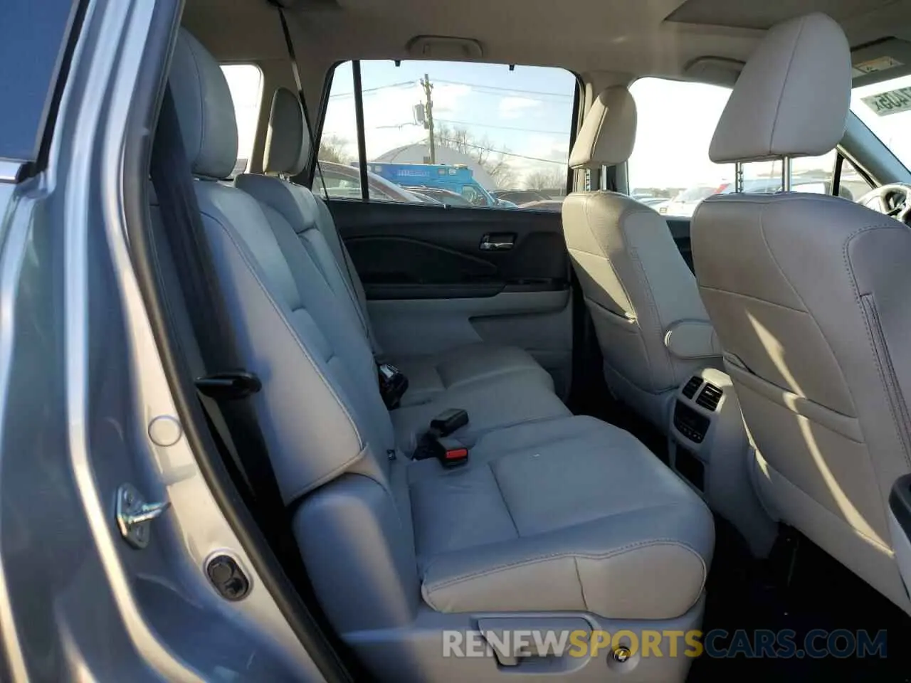 11 Фотография поврежденного автомобиля 5FNYF6H54LB036493 HONDA PILOT 2020