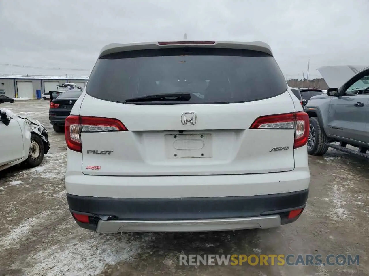 6 Фотография поврежденного автомобиля 5FNYF6H55LB067350 HONDA PILOT 2020