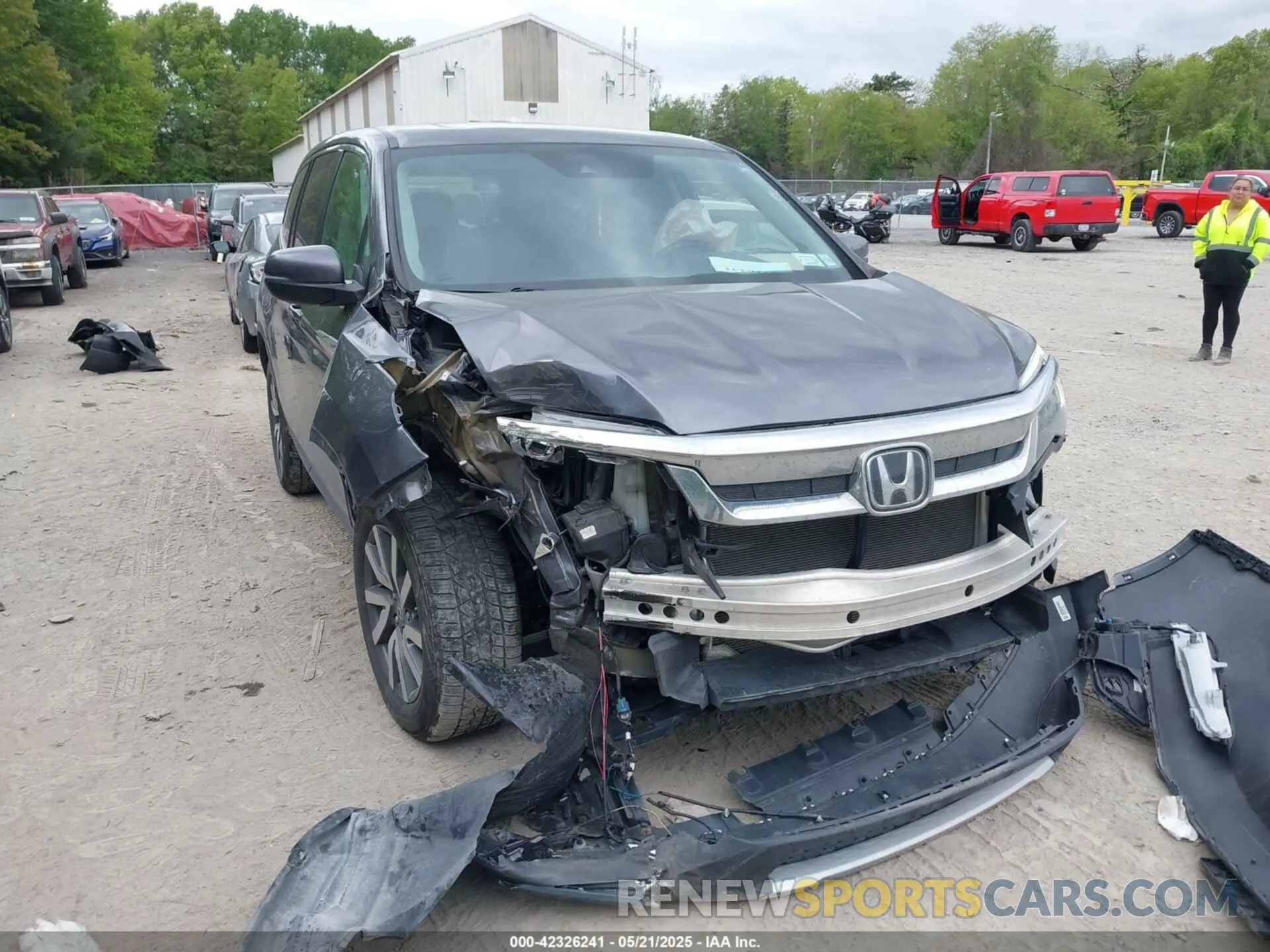 6 Photograph of a damaged car 5FNYF6H56LB044126 HONDA PILOT 2020