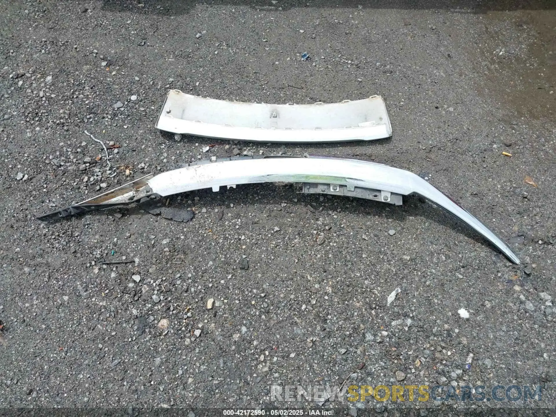 12 Photograph of a damaged car 5FNYF6H57LB067852 HONDA PILOT 2020