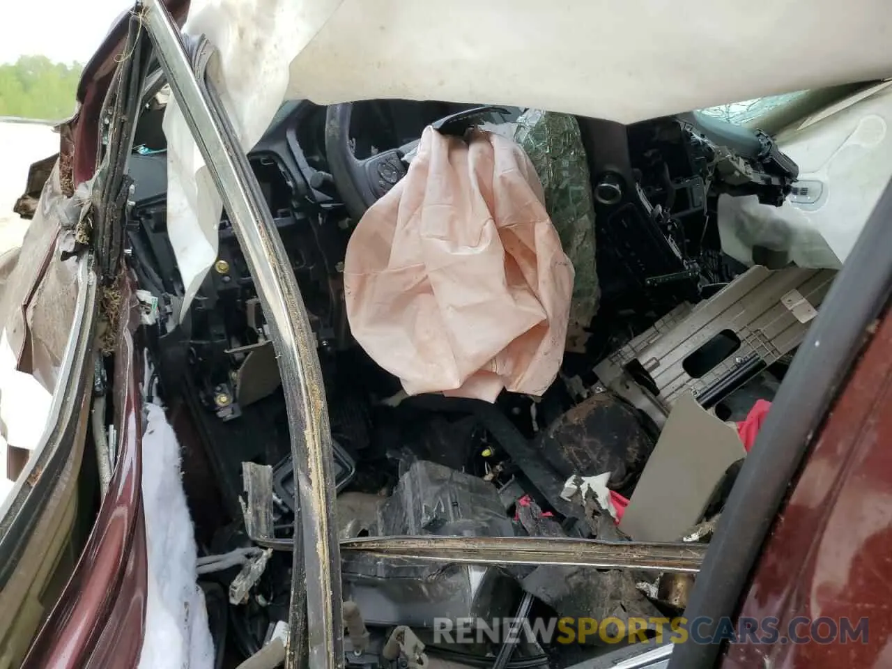 8 Photograph of a damaged car 5FNYF6H58LB019406 HONDA PILOT 2020