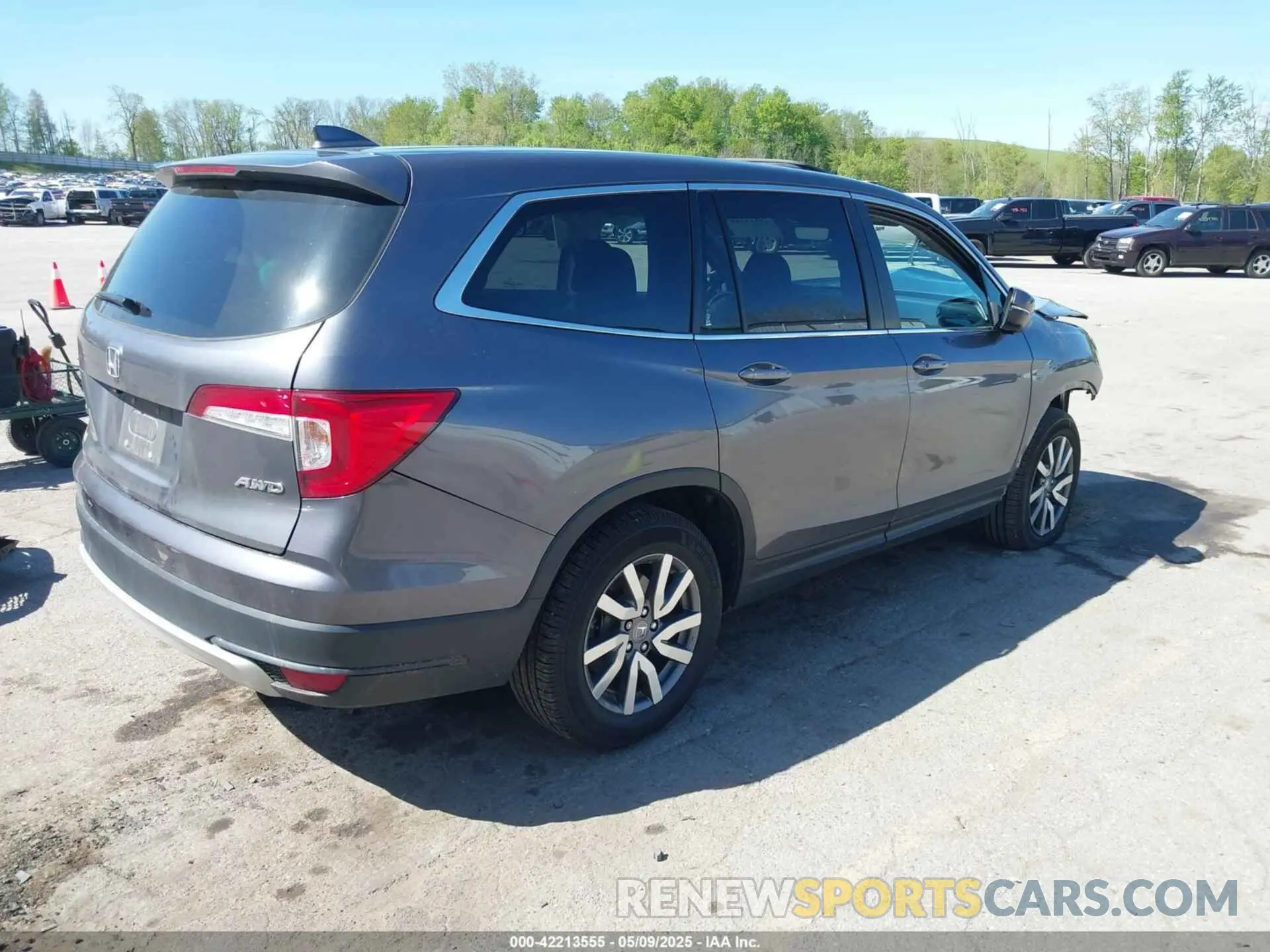 4 Фотография поврежденного автомобиля 5FNYF6H58LB049652 HONDA PILOT 2020