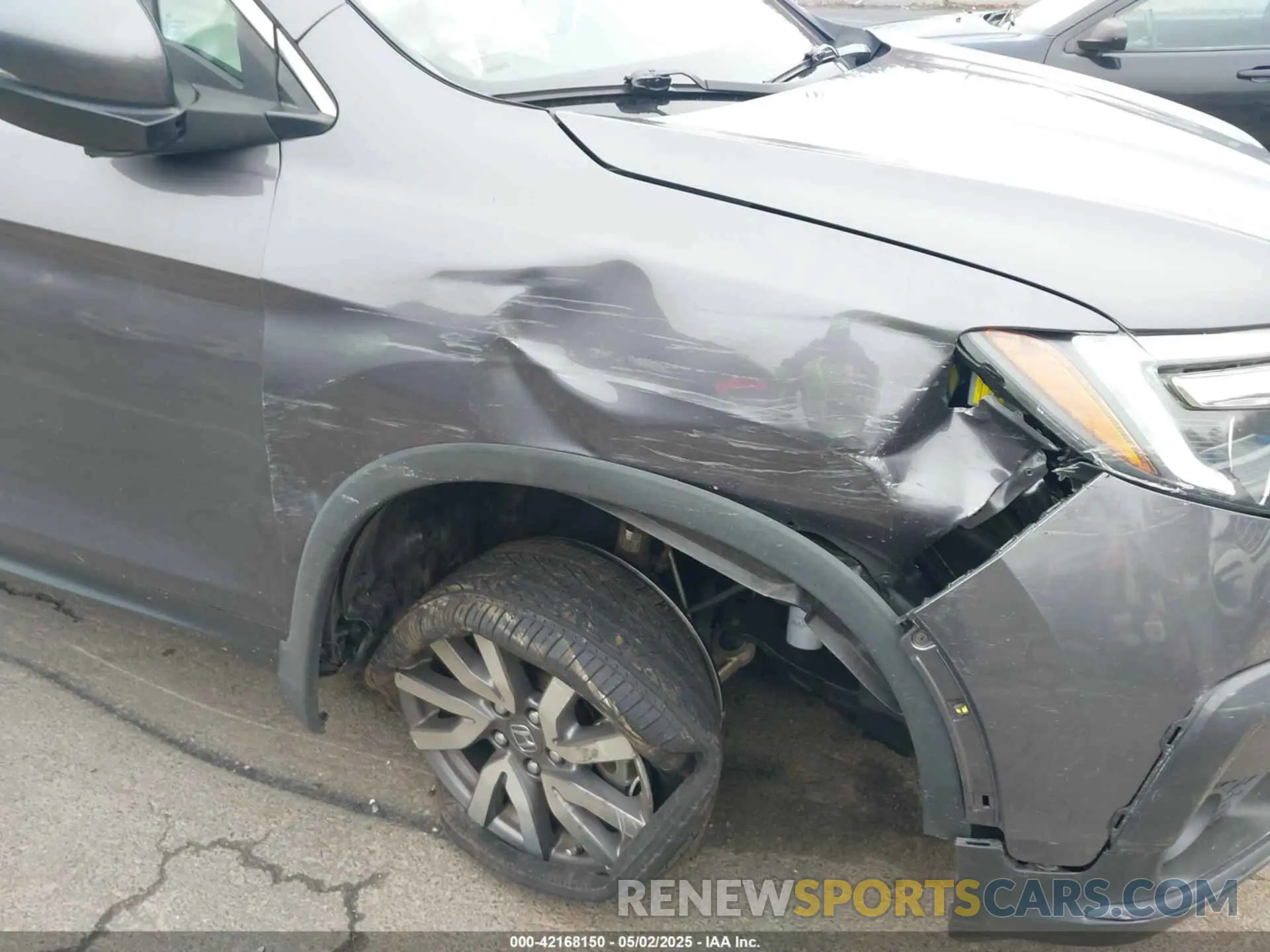 6 Photograph of a damaged car 5FNYF6H5XLB024719 HONDA PILOT 2020