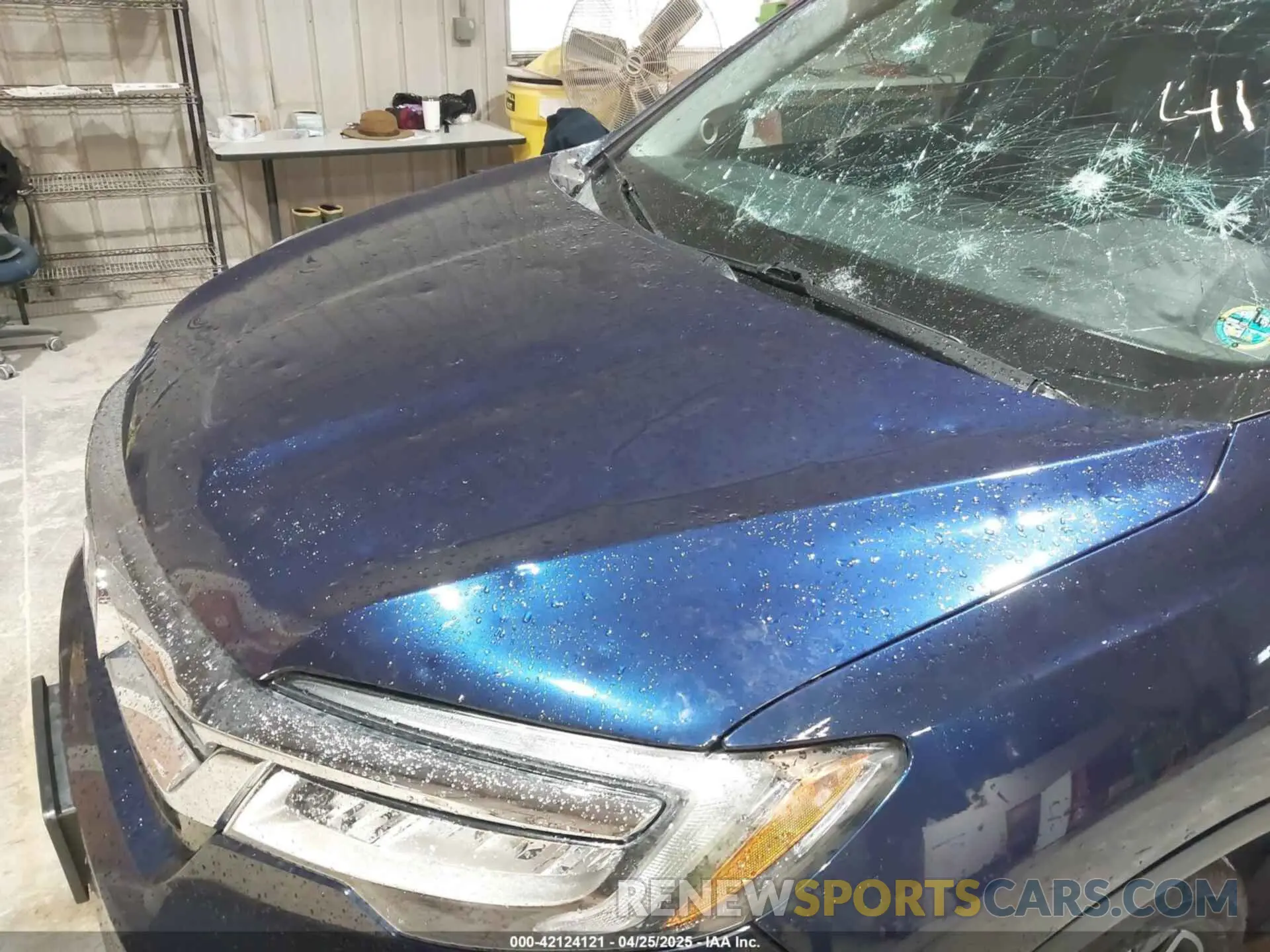 18 Photograph of a damaged car 5FNYF6H65LB019355 HONDA PILOT 2020