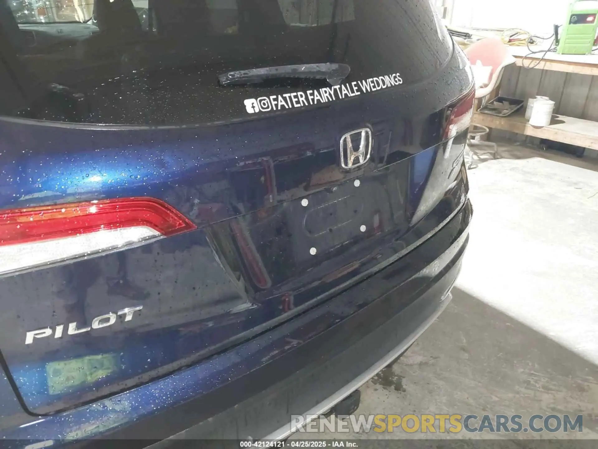 20 Photograph of a damaged car 5FNYF6H65LB019355 HONDA PILOT 2020