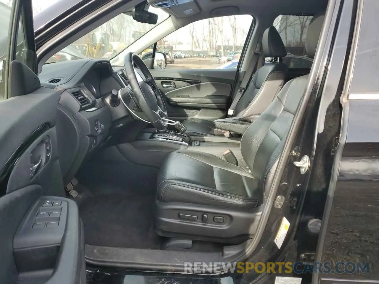 7 Photograph of a damaged car 5FNYF6H68LB005014 HONDA PILOT 2020