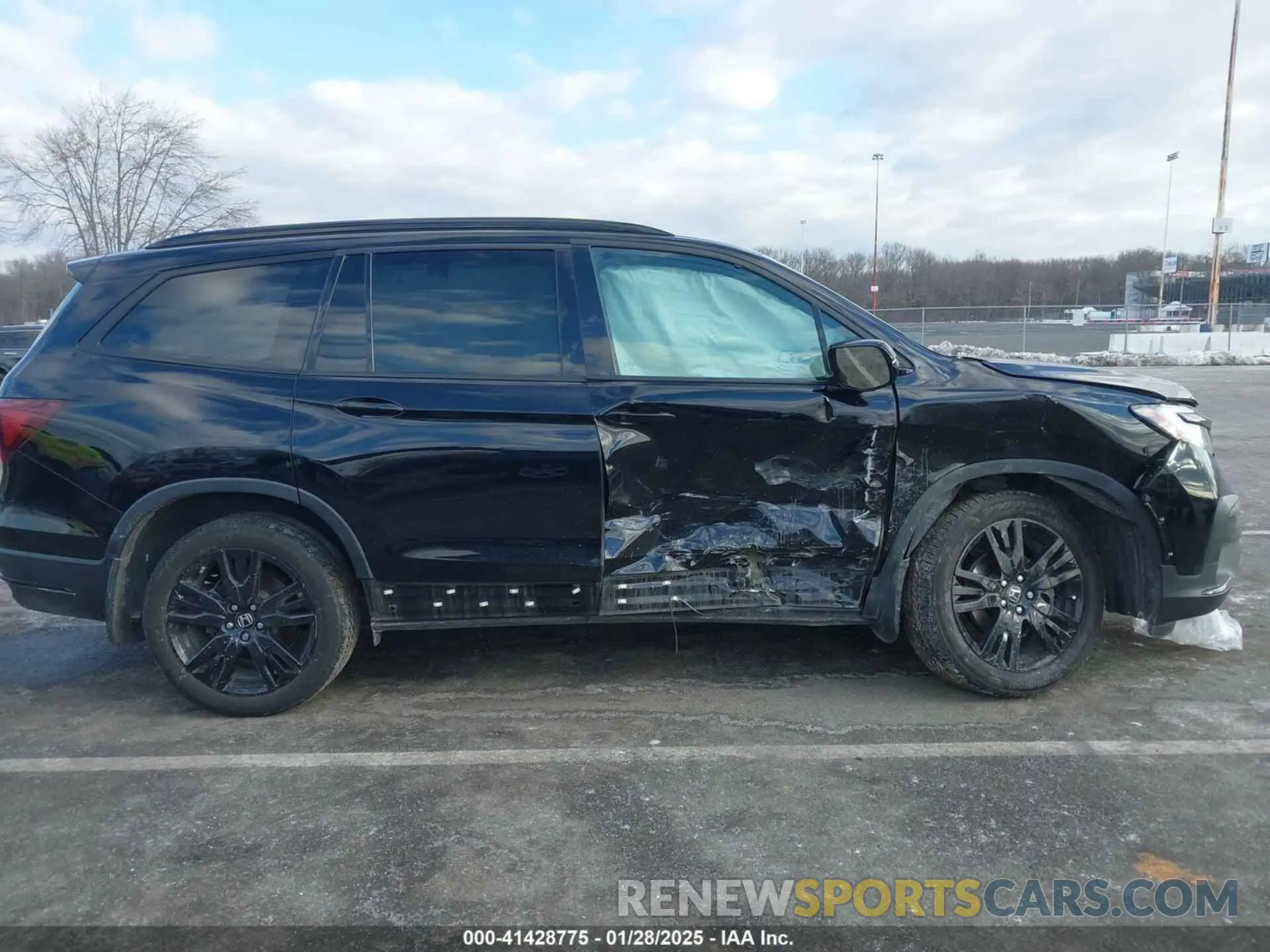 13 Photograph of a damaged car 5FNYF6H7XLB007131 HONDA PILOT 2020