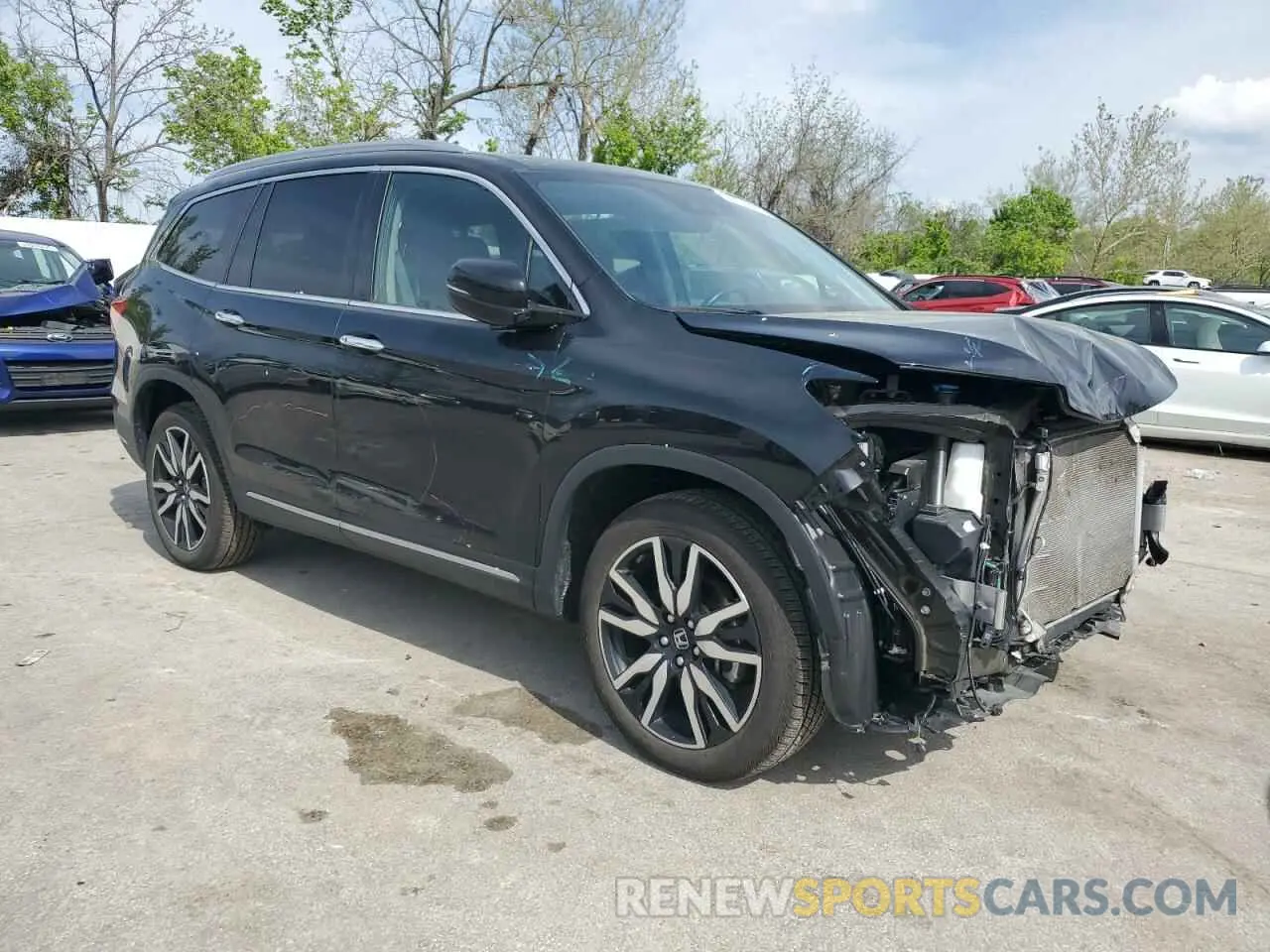 4 Photograph of a damaged car 5FNYF6H96LB022873 HONDA PILOT 2020