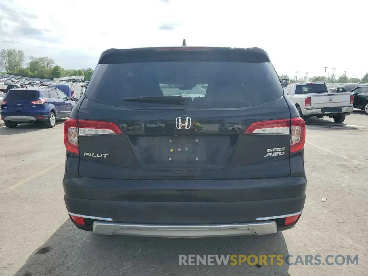 6 Photograph of a damaged car 5FNYF6H96LB022873 HONDA PILOT 2020