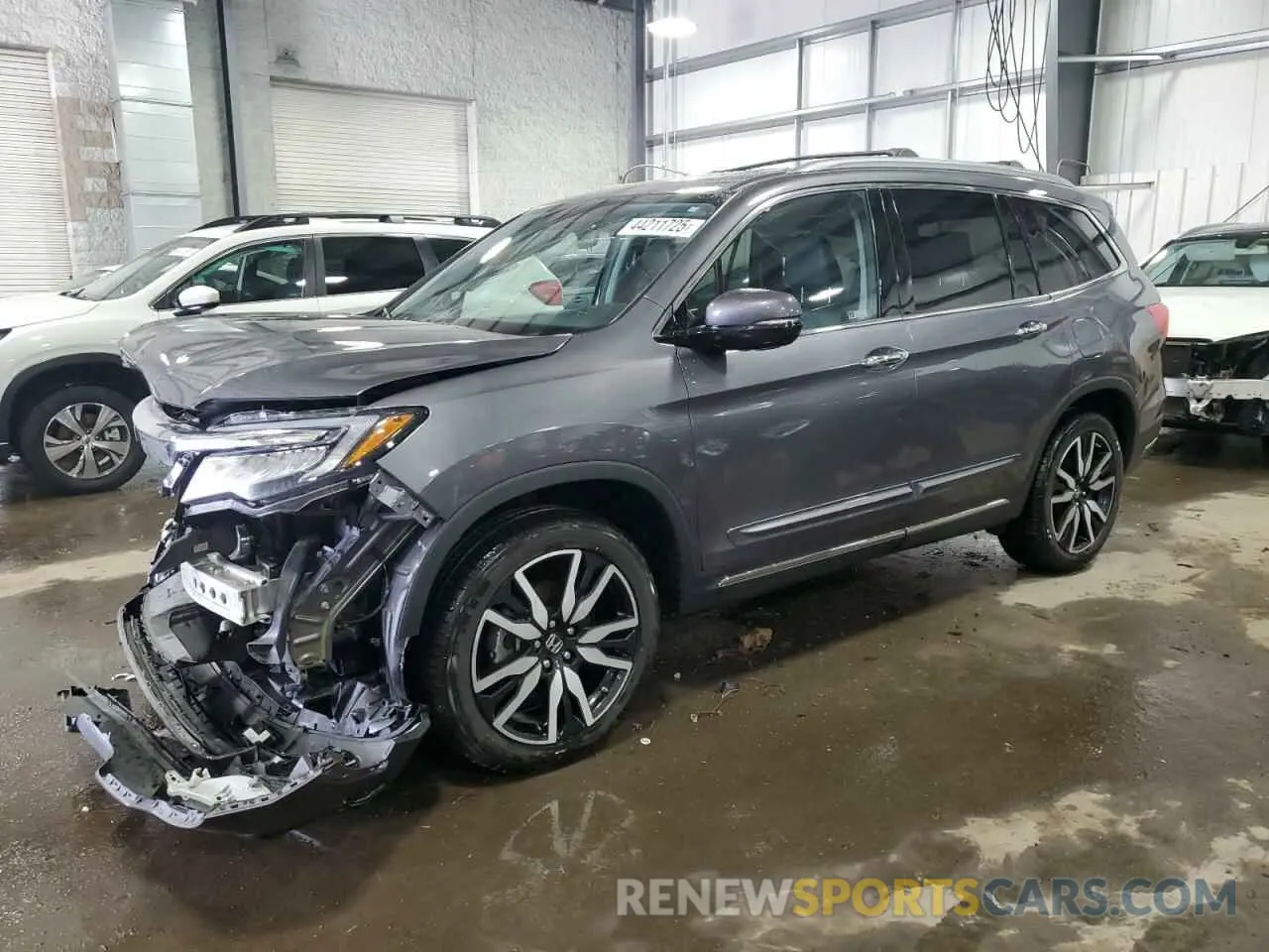 1 Фотография поврежденного автомобиля 5FNYF6H96LB052407 HONDA PILOT 2020