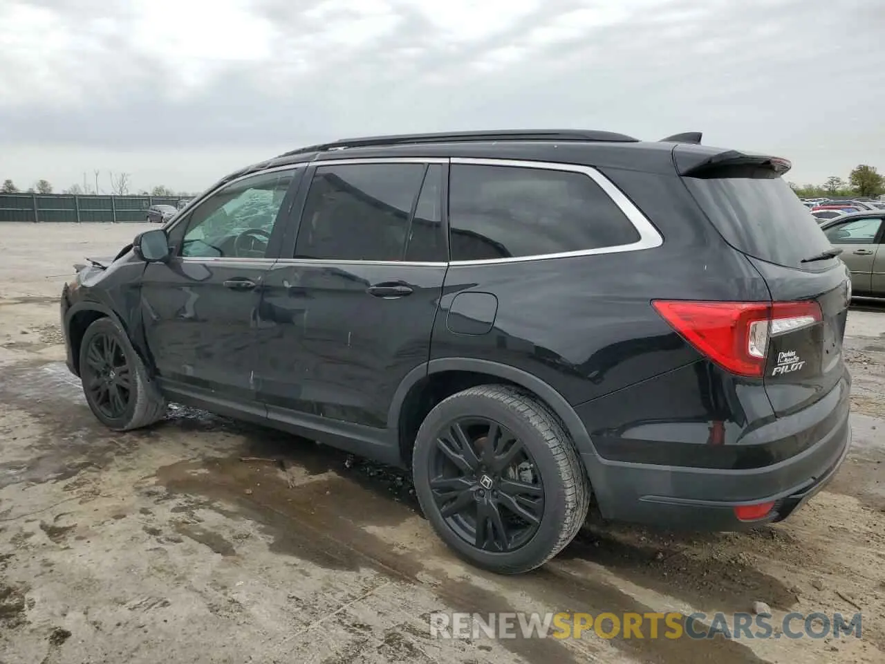 2 Photograph of a damaged car 5FNYF5H20MB005405 HONDA PILOT 2021