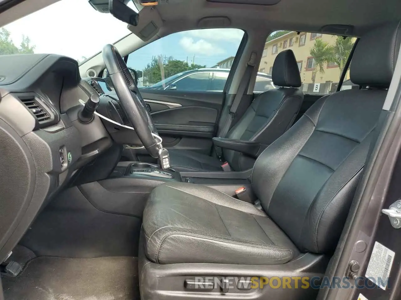 7 Фотография поврежденного автомобиля 5FNYF5H21MB037702 HONDA PILOT 2021