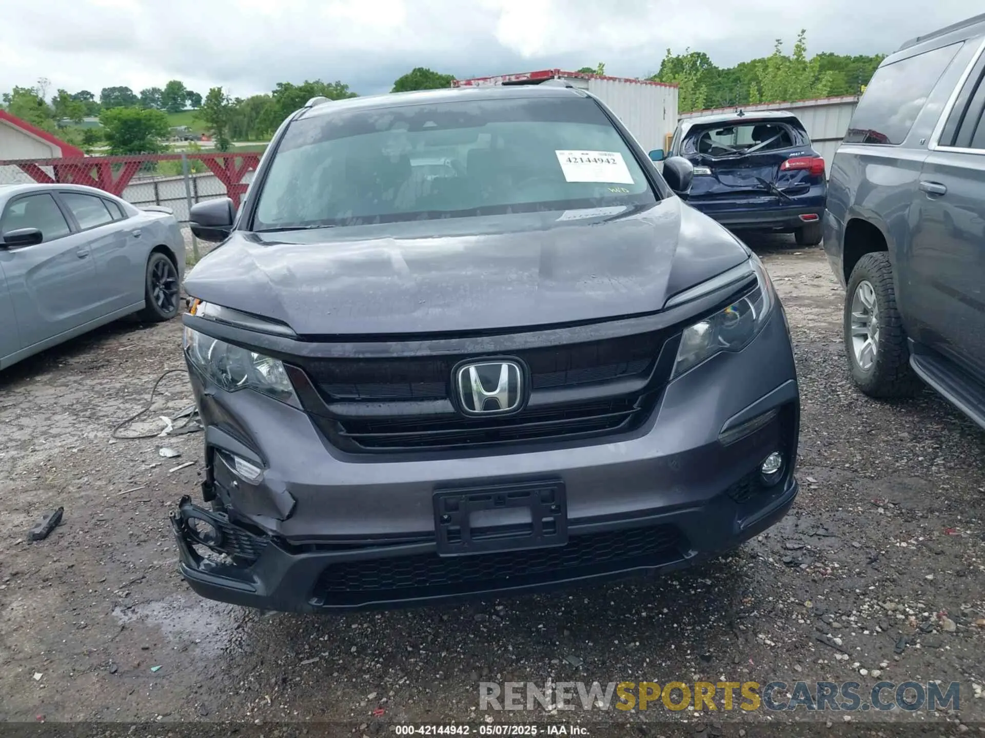 13 Photograph of a damaged car 5FNYF5H21MB043810 HONDA PILOT 2021